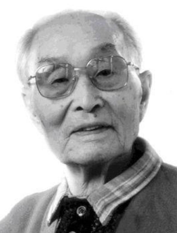 1964年，张爱萍去酒泉基地视察，突然瞧见了几个战士的背包是斜挎着的，他凭借经验