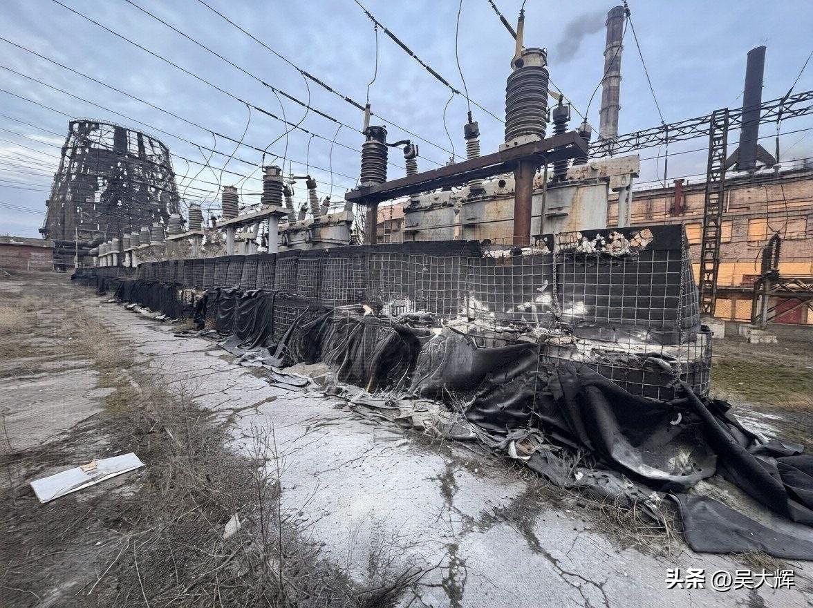 3月22日：俄乌战场局势最新发展
 
赫尔松方向

乌军在赫尔松市及近郊集结预备