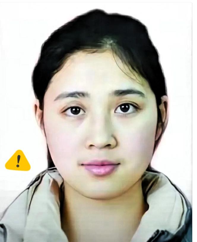 1990年，重庆36岁光棍捡到了一个女婴，不舍吃不舍喝将女孩养大，谁知，养女成年