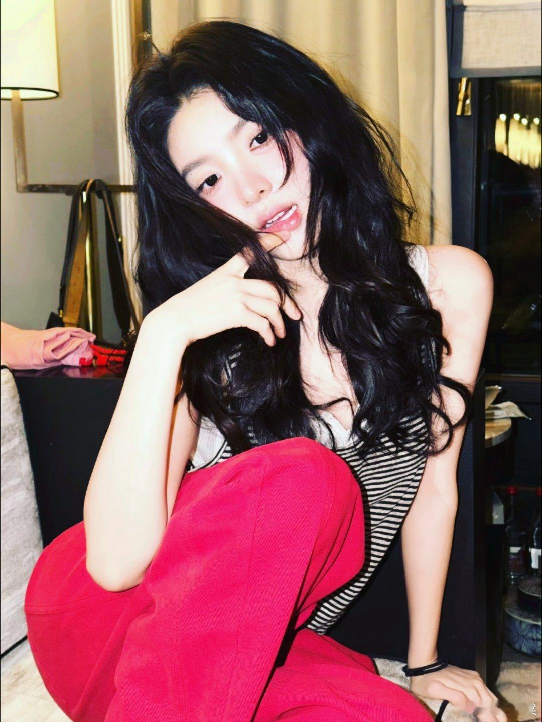 : 碎片日记՞･∞･՞ ❤️  章若楠💙💙 ​​​