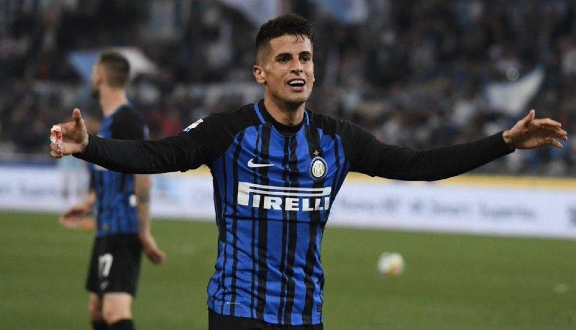 莫雷托也确认 国际米兰已经就坎塞洛进行了初步接触 国际米兰已经为这位即将离开阿尔