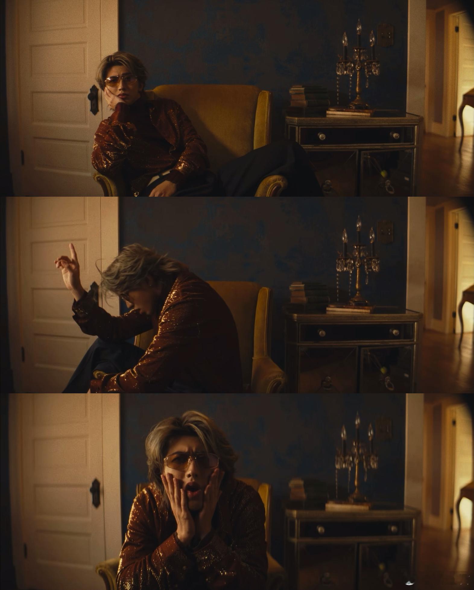 被蔡徐坤的独居状态狠狠戳中！蔡徐坤当你独自在家时 在床上蹦跶对着镜子开嗓，这才是