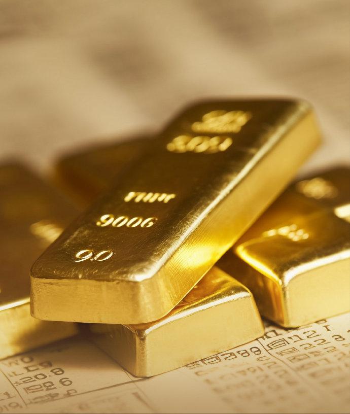 今天来回答一个有趣的问题，在中美博弈中，两国对于黄金的态度。
 
不过既然是讨论