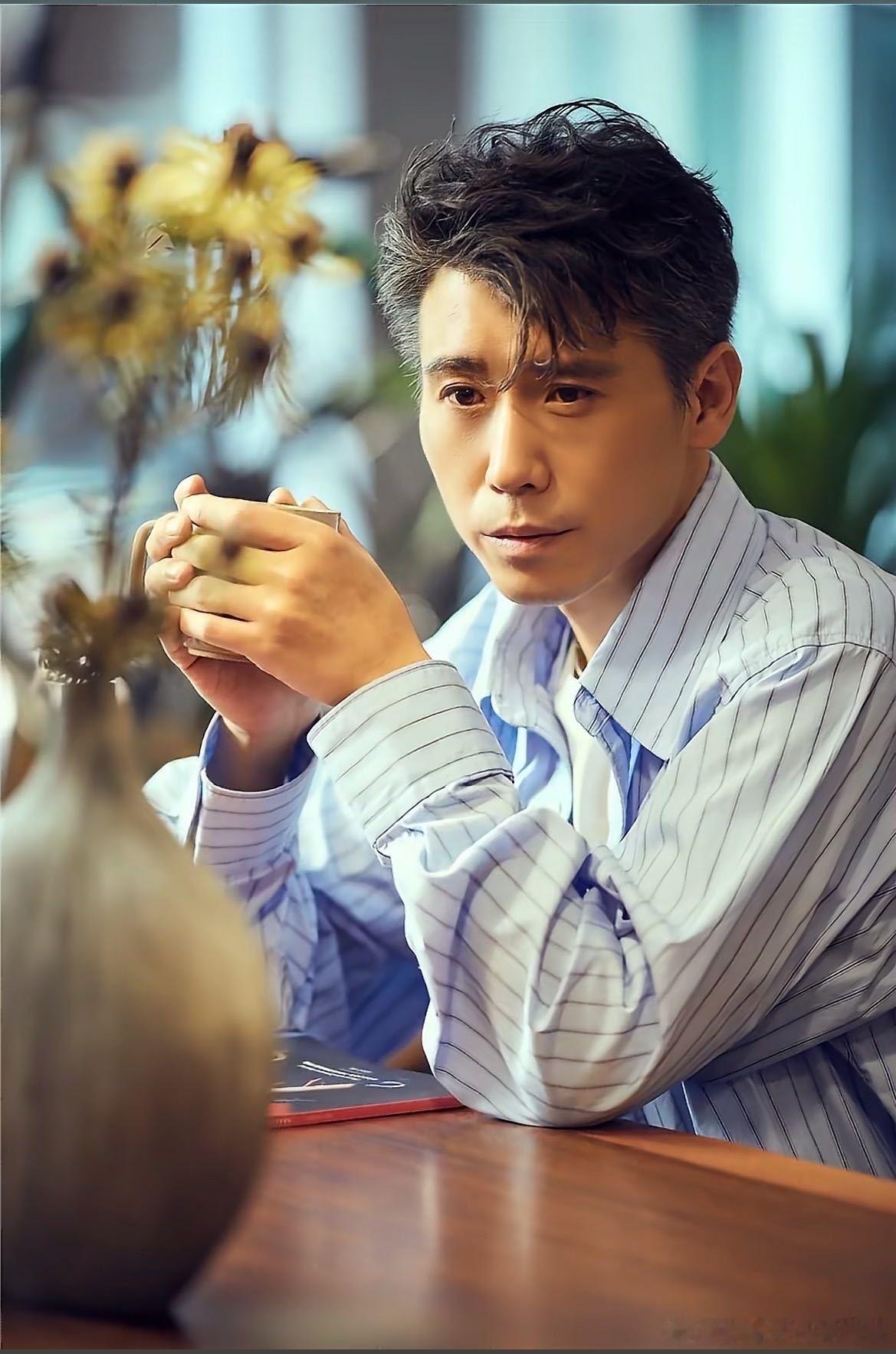 李乃文自曝曾被列为中戏四丑今夜喜友秀 李乃文自曝中戏四丑黑历史，综艺感和脱口秀表