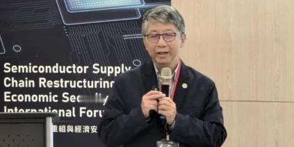 简直不敢相信！台积电的顶尖工程师竟然公开感慨，要是没有那个人，中国芯片恐怕连28