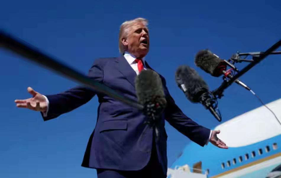 因为美伊谈判，特朗普不打了？美军防空火力不足，需要再等等