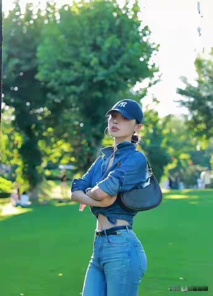 只有喜欢看排球比赛的人，估计才会认识她吧？