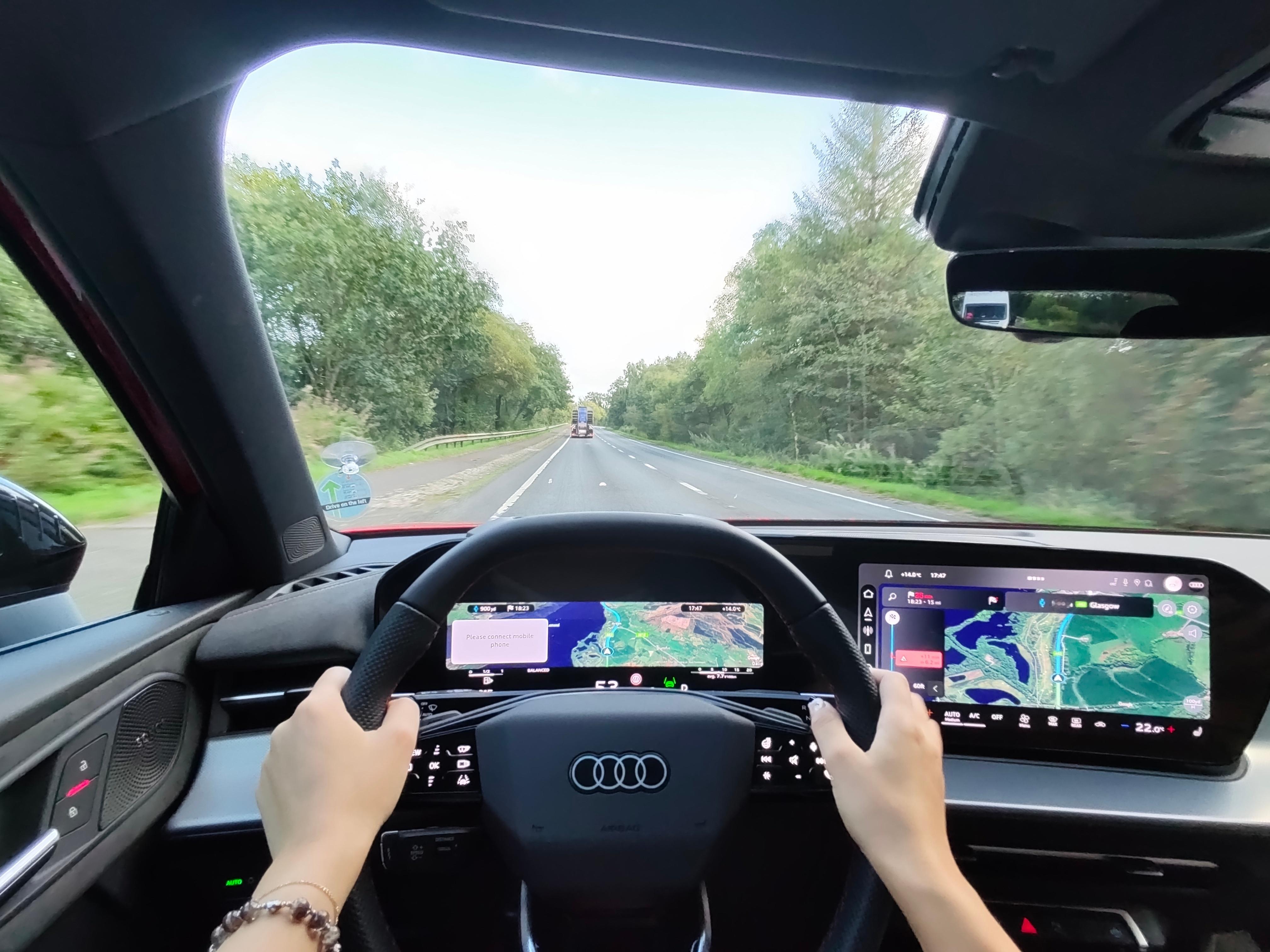 【一枚小小预告👀】大家是不是今天都出去玩去啦！？吃好吃的好喝的去啦？那我一会儿