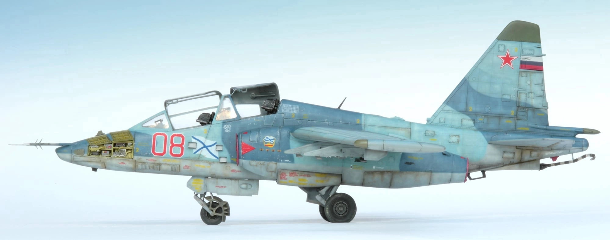 模型制作欣赏  Su-25UTG/Су-25УТГ作者: Artur Ośliz