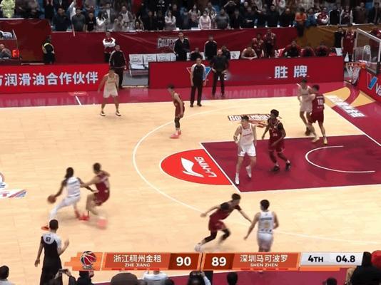 陆文博谈史密斯：

“我已经防到极致了。”

“没想到他还是投进去了。”

“我