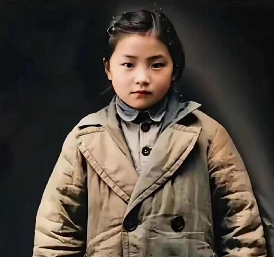 11岁走完万里长征！这个被低估的小女孩，才是真正的传奇英雄
 
这才是她的真实相