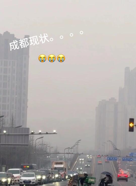 说个恐怖的：5月起成都酒店🏨集体下调50%⚠