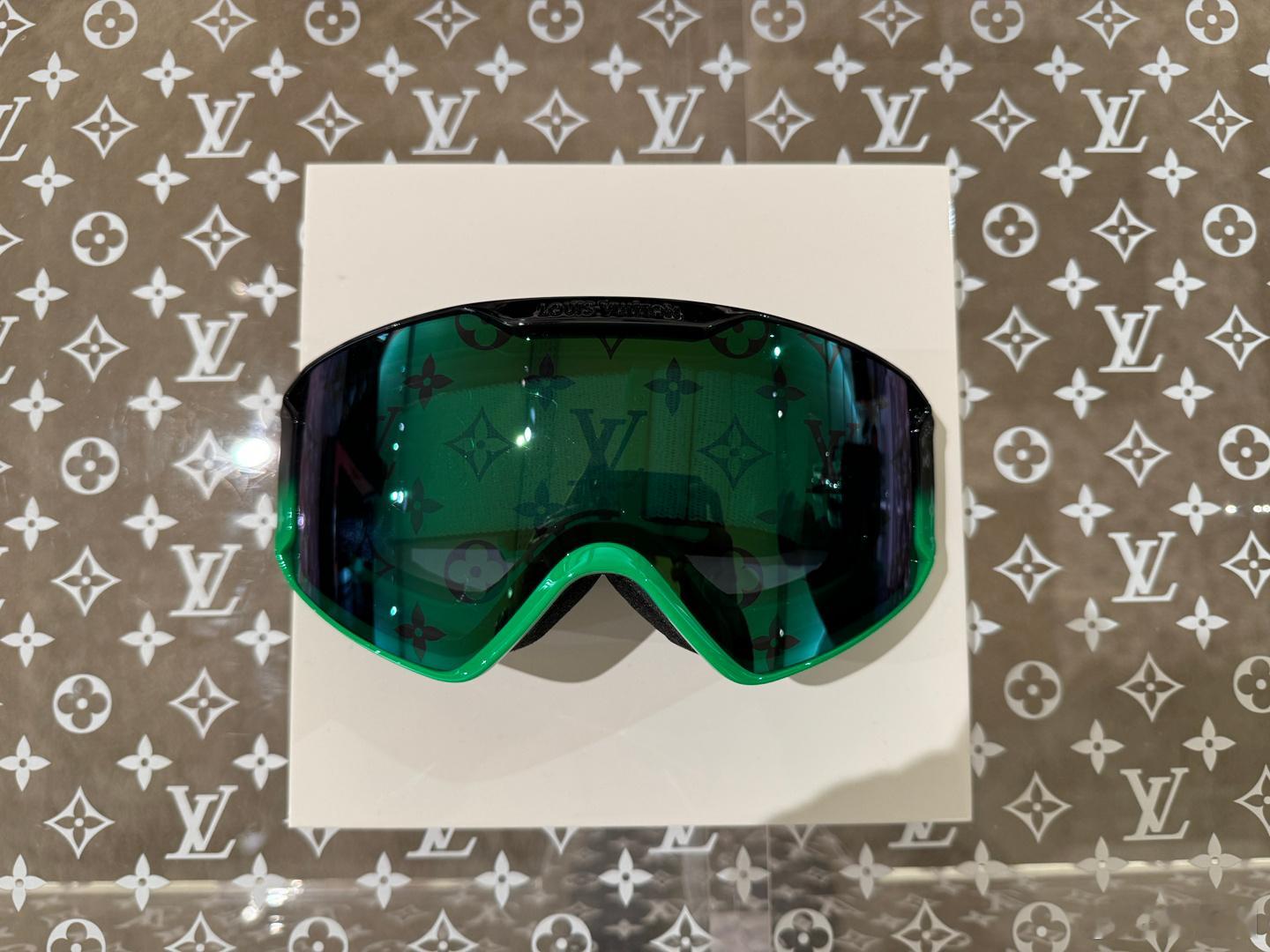 LVision Pro  ​​​