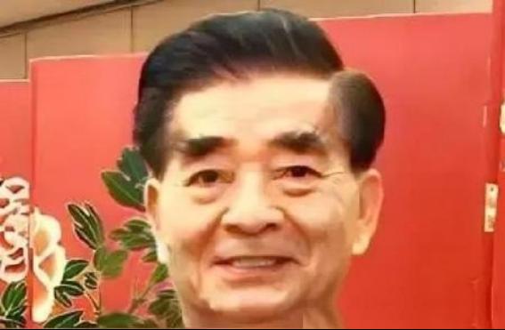 谁能想到，平时笑脸待人、到处捐款做慈善，混在侨界圈子里口碑极好的梁成运，真实身份