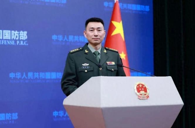 国防部就统一表态，美日调兵遣将欲干涉台海，解放军回应透出杀气。
 
台海局势持续
