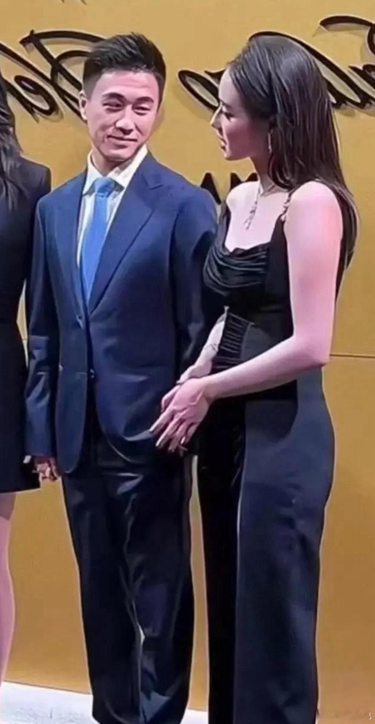 网友:奚梦瑶已经在想买什么样的搓衣板了吧？ 