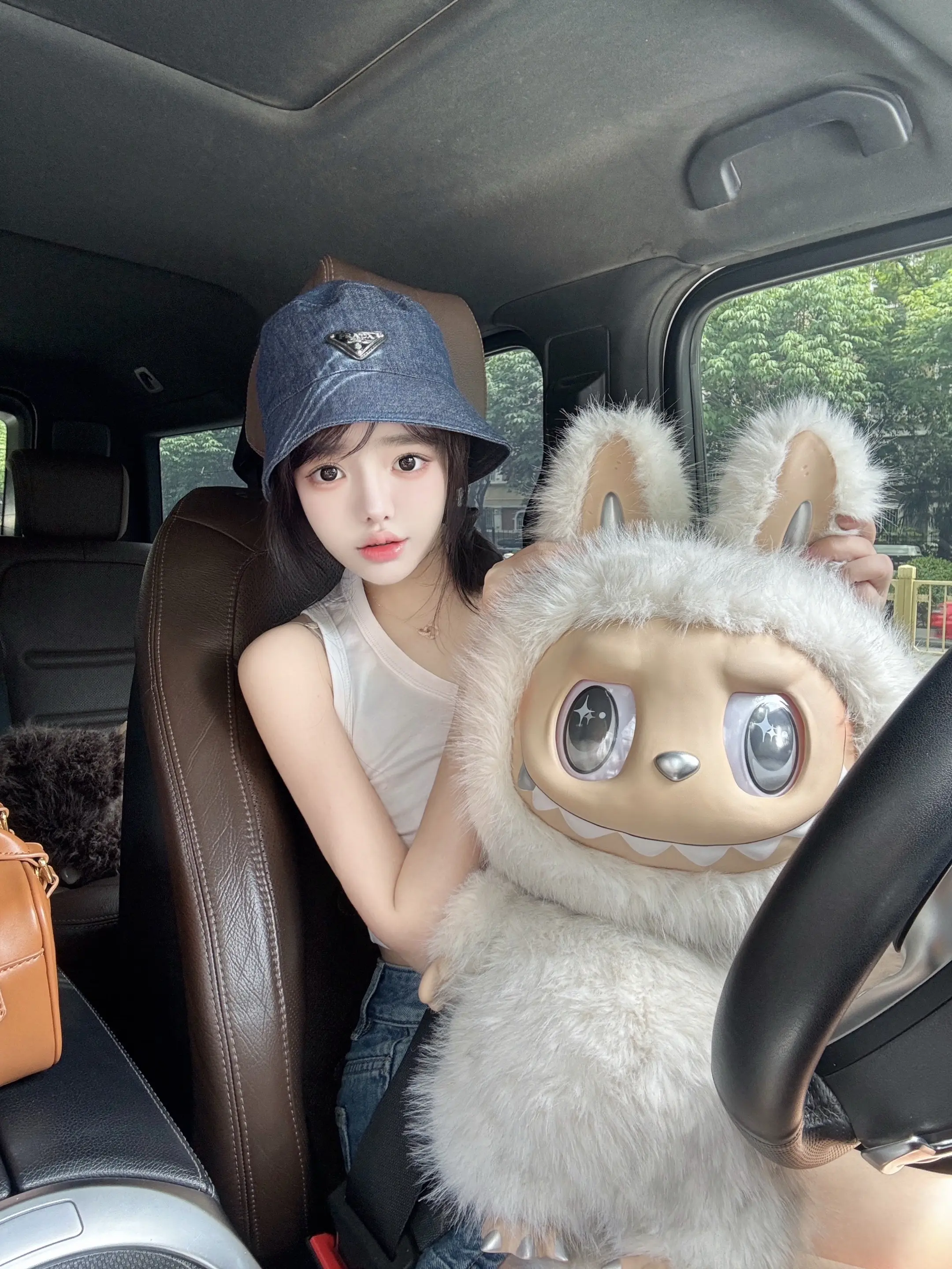 也是拥有了labubu的大首领zimomo