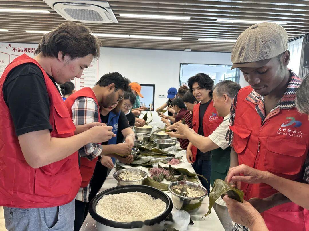 刷屏宁波人朋友圈的端午活动原来就在身边 端午期间，宁波各地新时代文明实践阵地开展