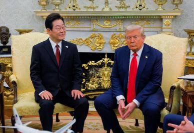 9月7号，根据cnn披露的有关信息，特朗普已经基本确定将会出席10月底在韩国举办