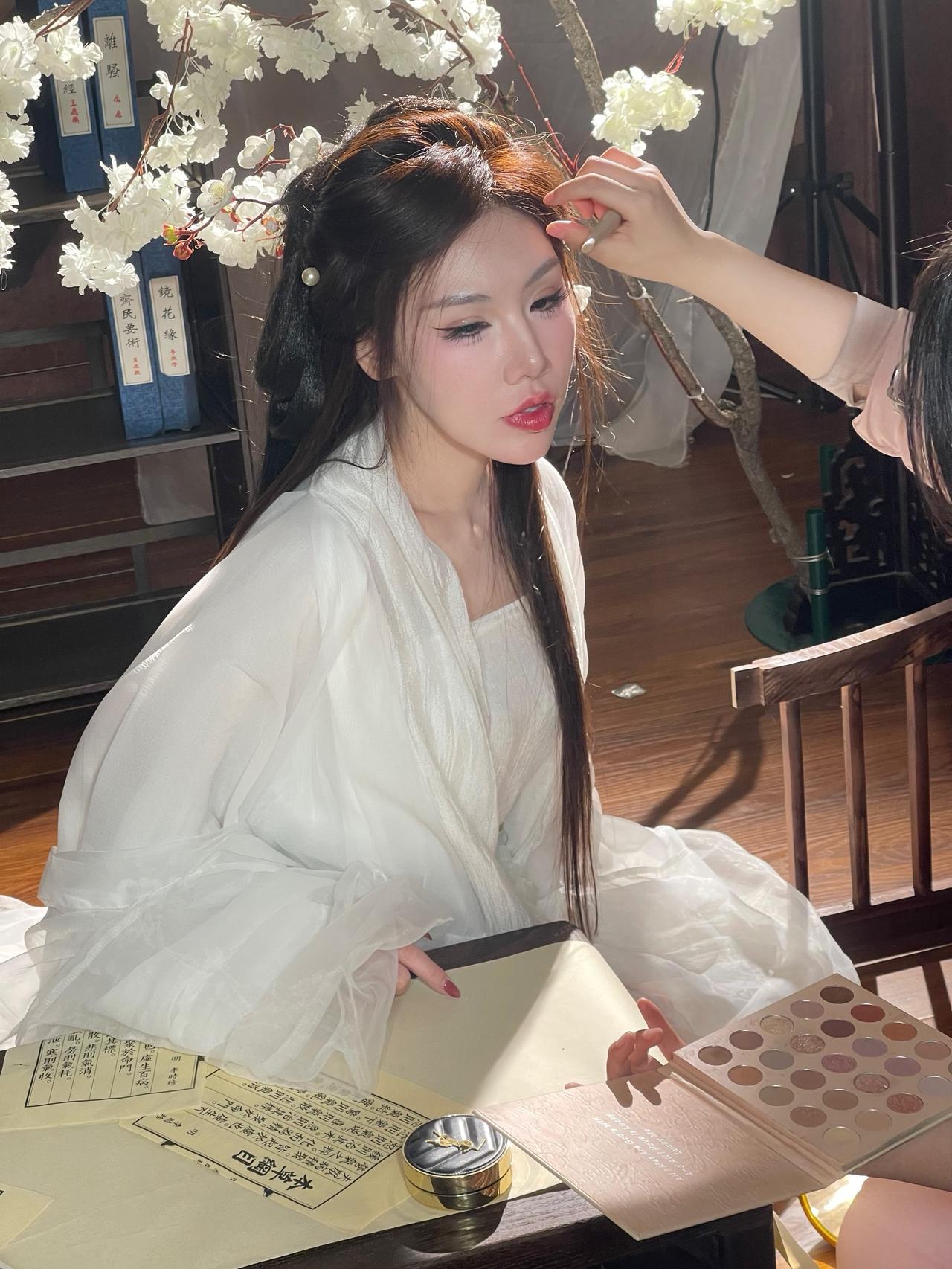 “即便分离，拥有回忆也是件美好的事情。”巨蟹座 巨蟹女 国风合伙人 拍摄花絮 古