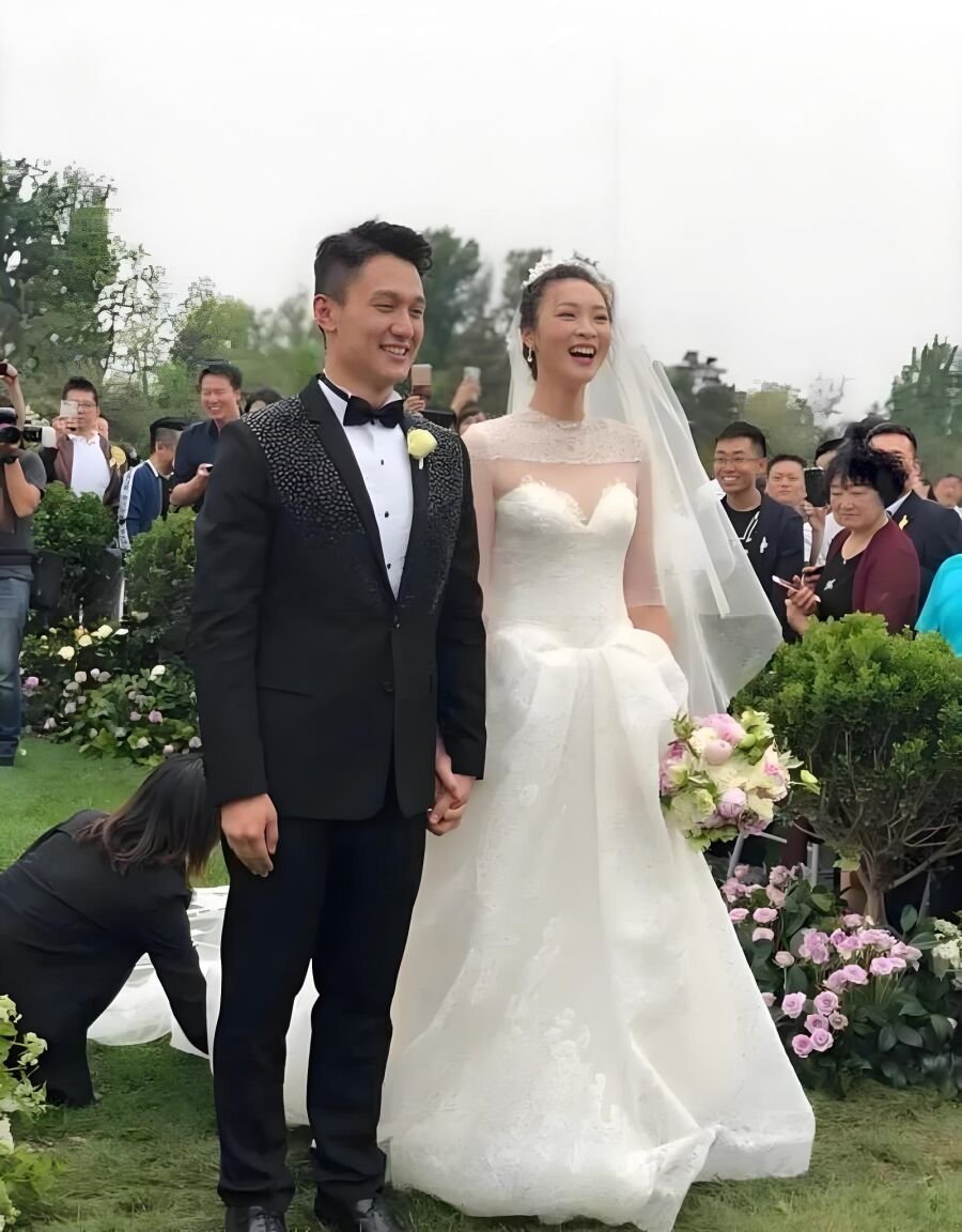 35岁惠若琪近况曝光！嫁给医学博士生下一女，如今婚姻幸福被宠成公主 