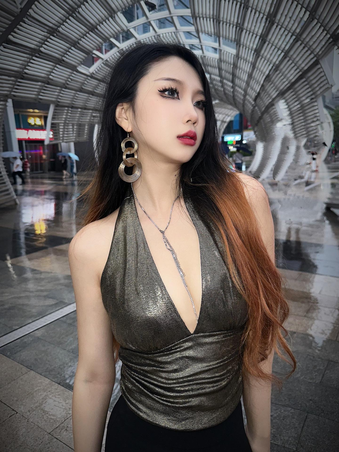 辣妹 御姐 千禧辣妹一下 街拍 轻欧美