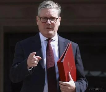 俄罗斯一位总裁向中方发出提醒！英国首相访华预计会引发灾难性后果！近日，俄罗斯直投