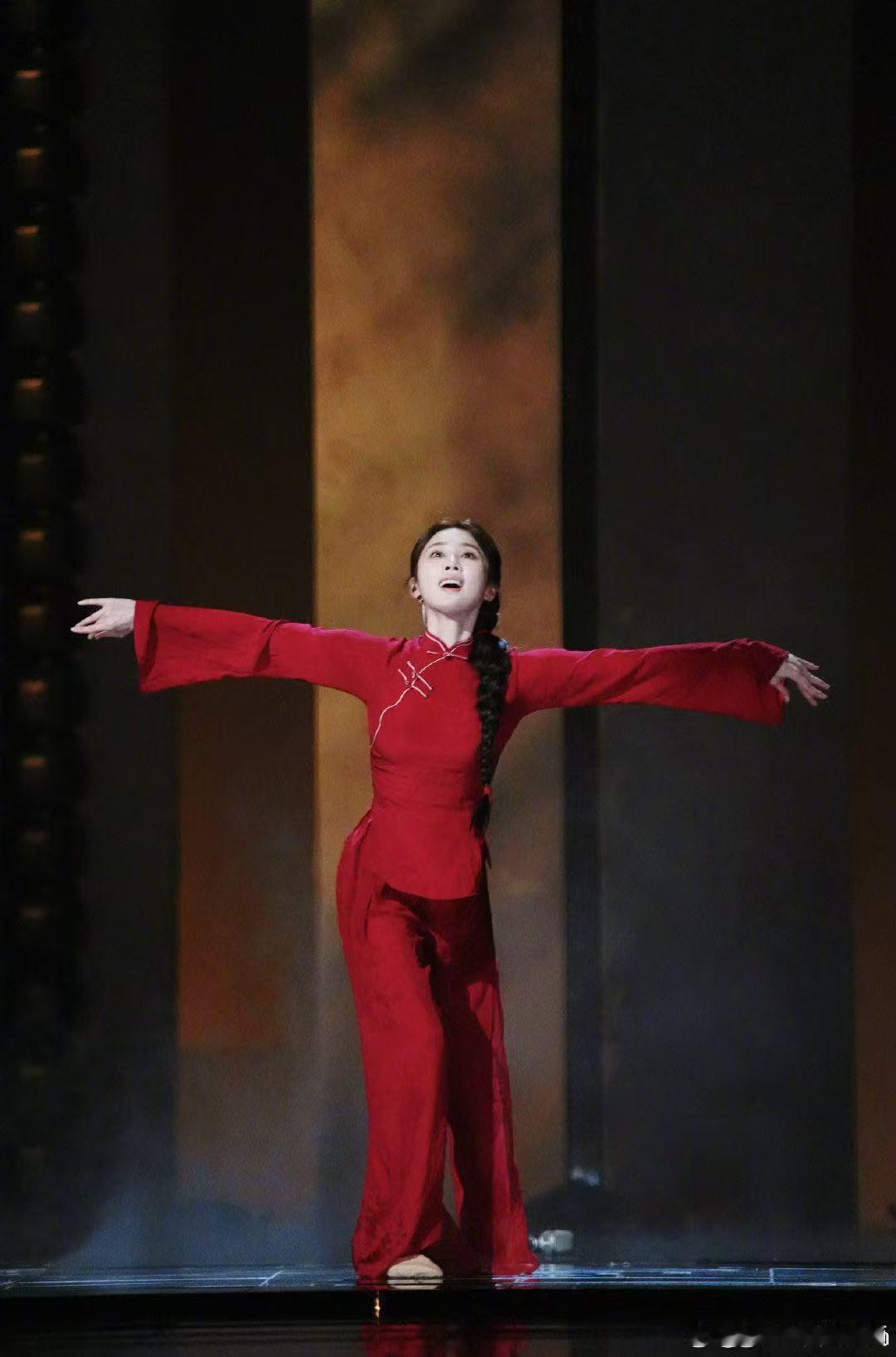 张慧雯舞担拿到vocal剧本乘风2026张慧雯用实力证明舞担也能唱爆舞台，voc