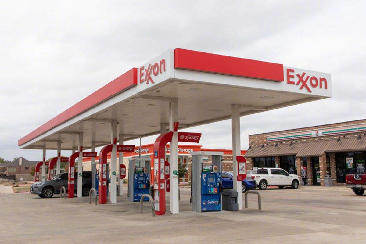 #埃克森美孚因伊朗战事少赚65亿#【埃克森美孚因伊朗战事单季收益减少65亿美元】