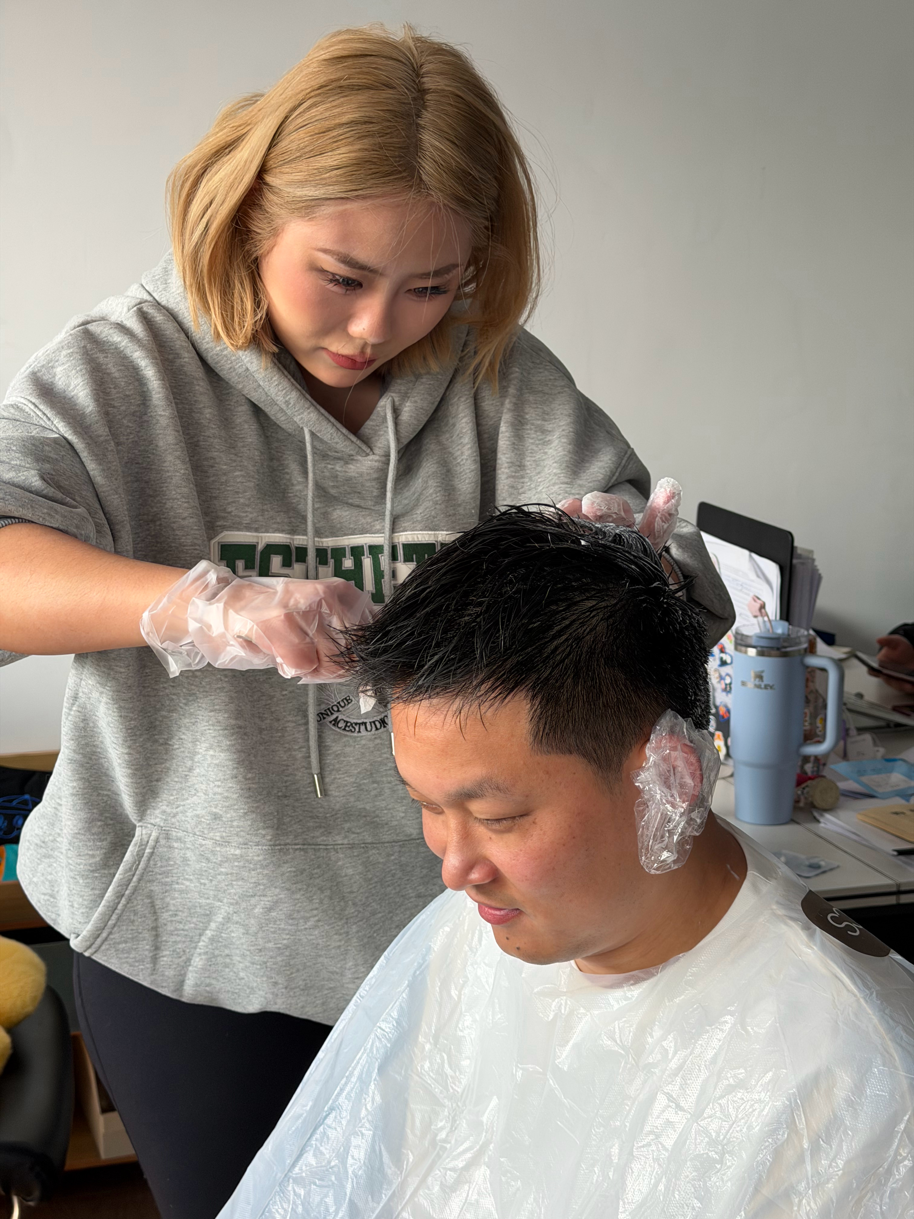 目前看下来还是比较专业。应该不会失手。 