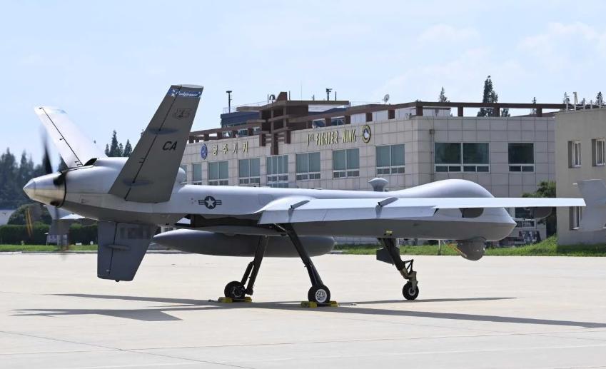 美国空军已从波多黎各阿瓜迪亚的拉斐尔·埃尔南德斯机场部署了第七架MQ-9A死神无