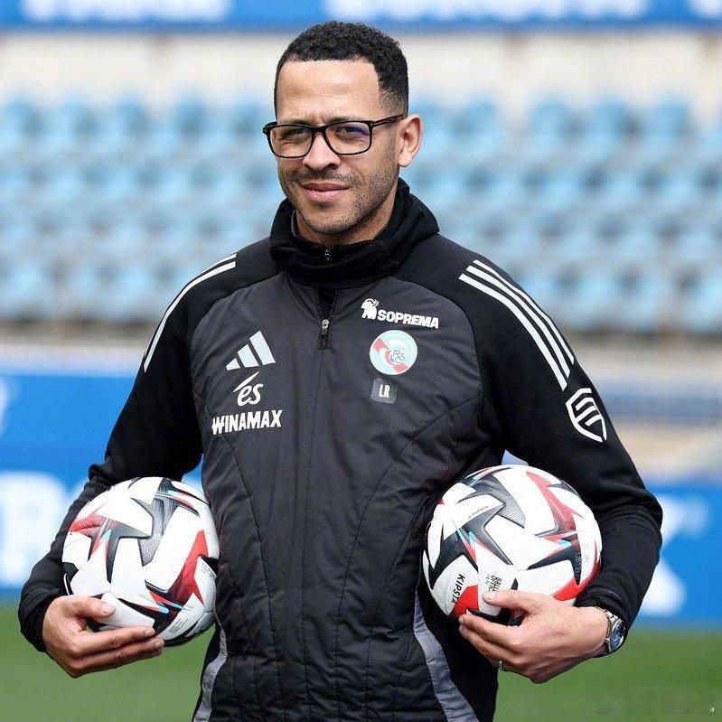 【新生代】罗马诺：切尔西卫星俱乐部白学堡的主教练罗西尼尔（Liam Roseni