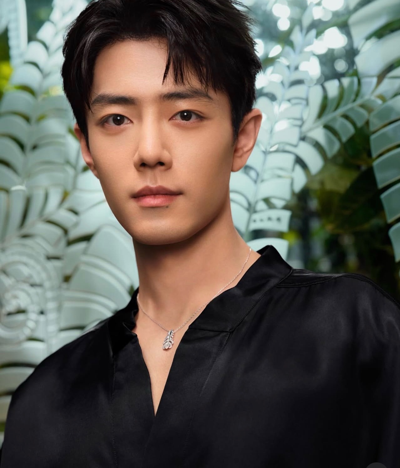 时尚灵感解读 全球品牌代言人肖战与周冬雨 共同出演 Boucheron 宝诗龙全