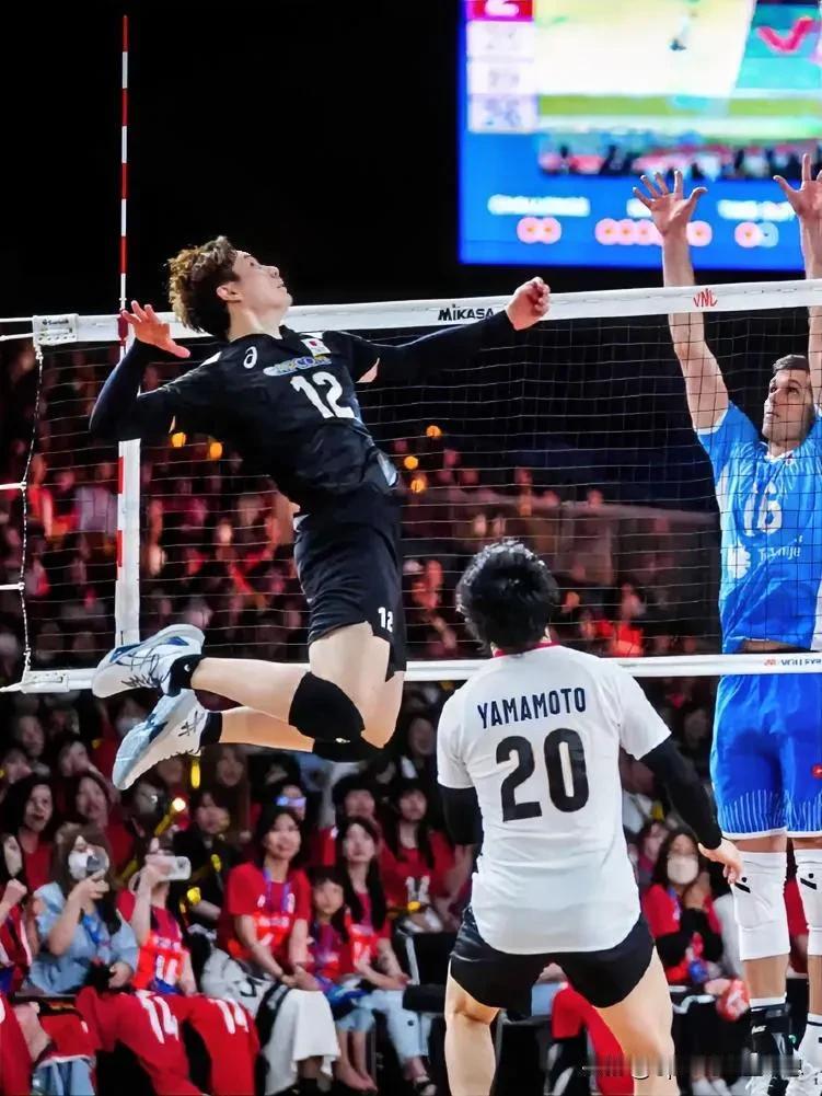 2024年世界男排联赛，日本男排跃升至世界第四。
6月8日
(日本福冈赛区)
日