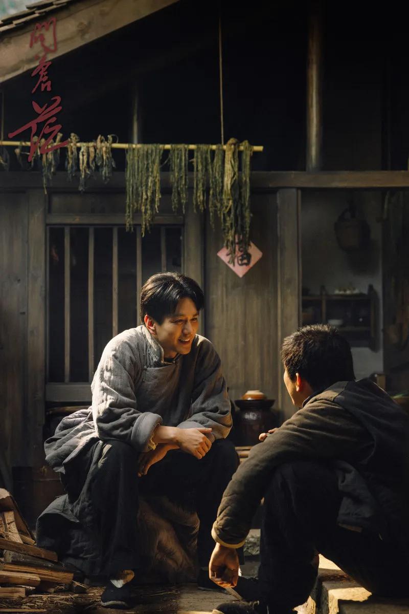 寒冬即至——
问苍茫大地，大爱最温暖