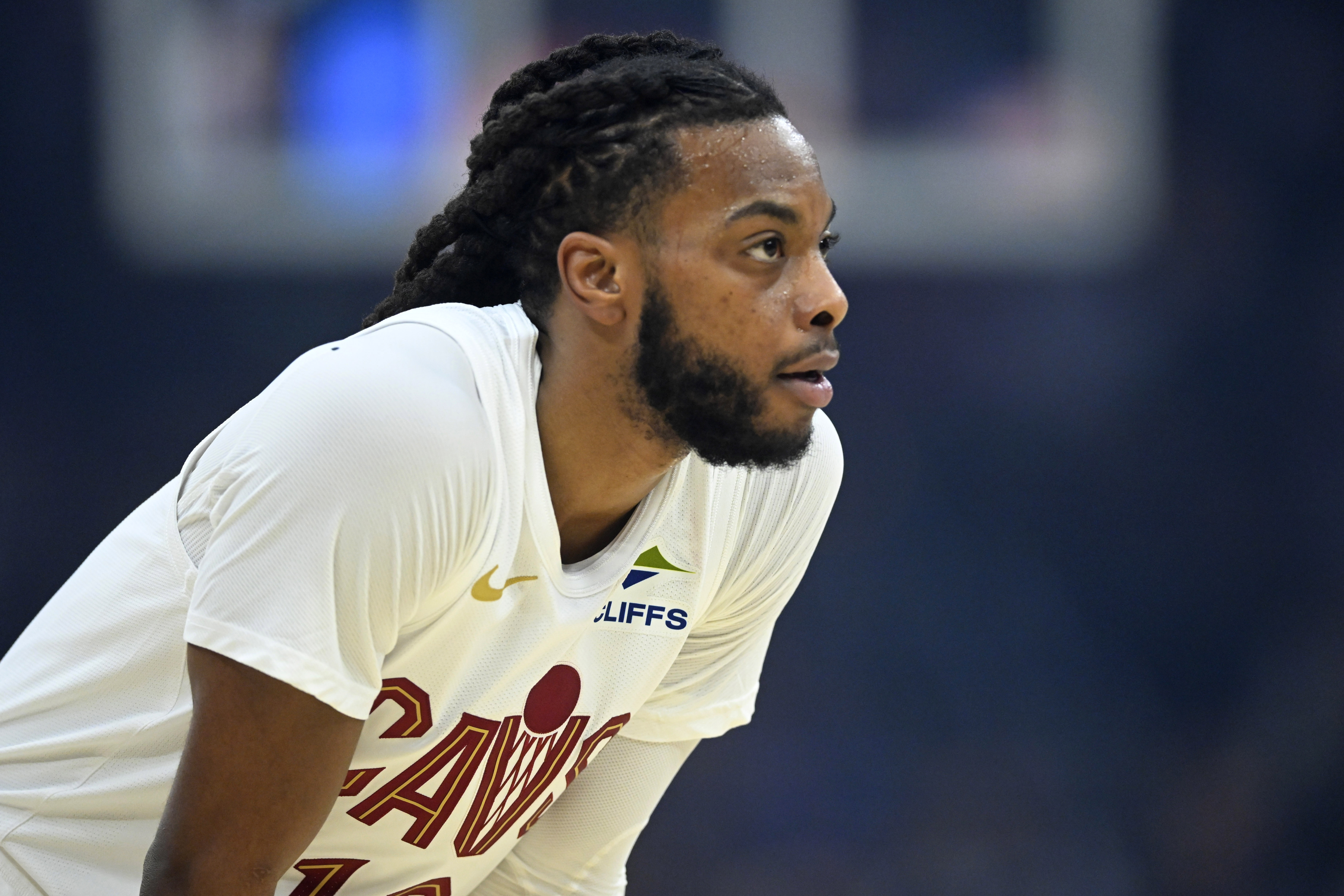 勇气可嘉！加兰三分球11中0拿到18分3板6助2断