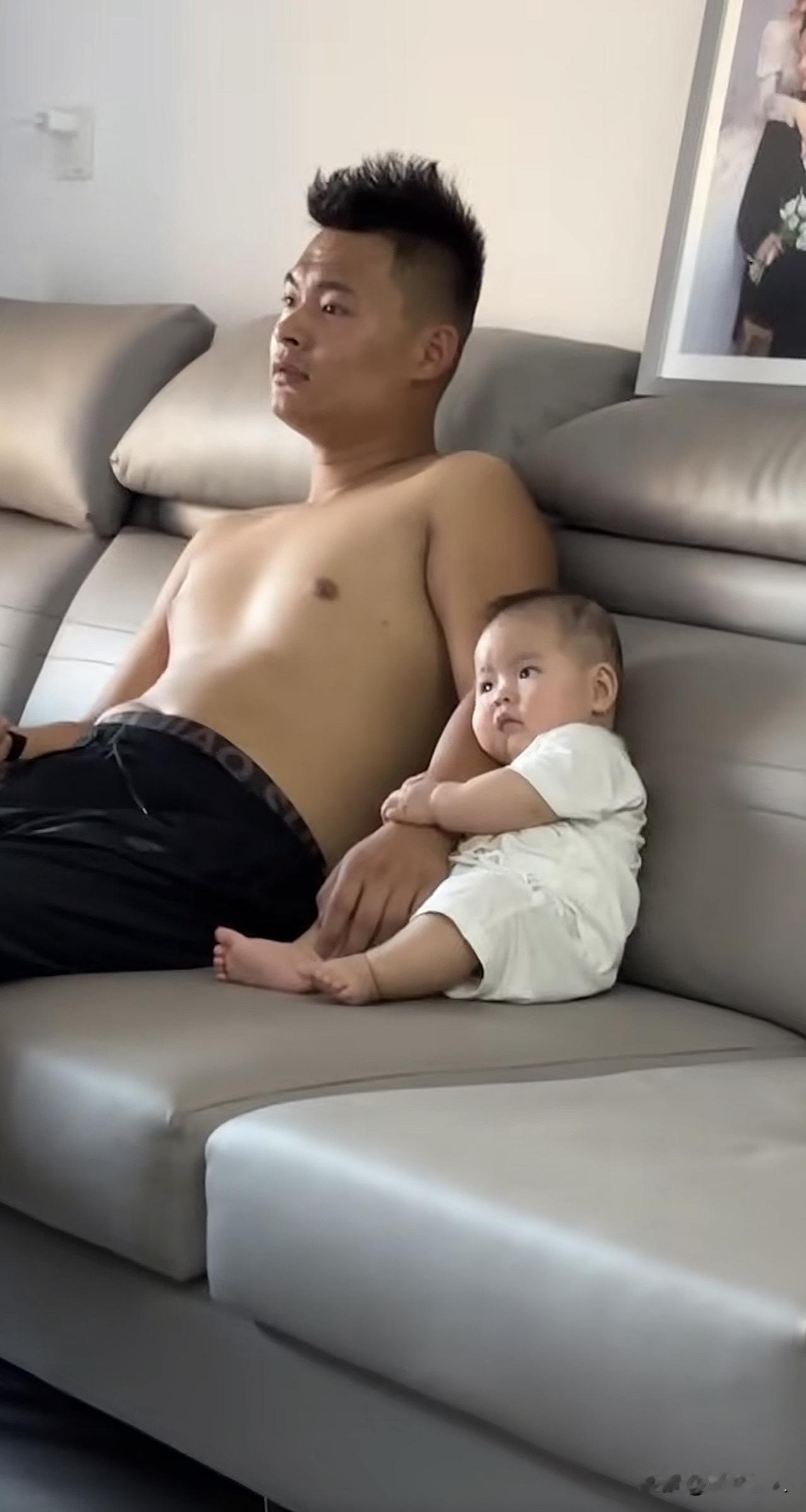 你挣一百万，都不如生一个孩子！

生出一个孩子，相当生出一家上市公司。

不管男