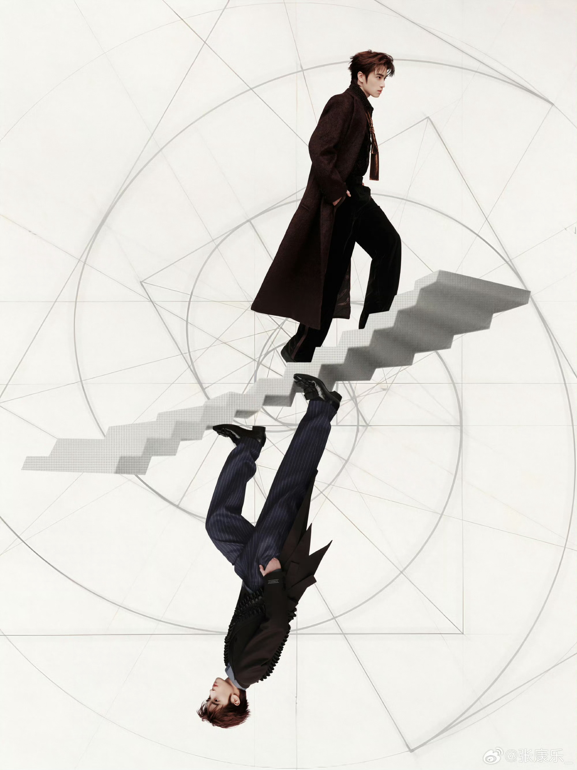 张康乐好正的五官 张康乐这五官真的长在了审美心巴上，深邃的眼眸搭配利落眉峰，高挺