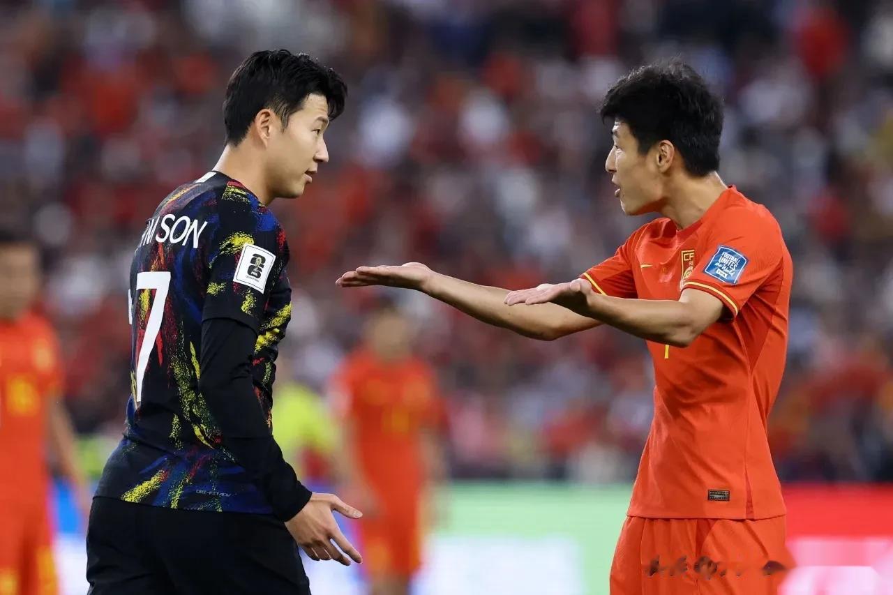 ·都是7号，都是一哥，我比你差吗？我也在五大联赛踢过球，我还攻破过巴萨球门，我踢