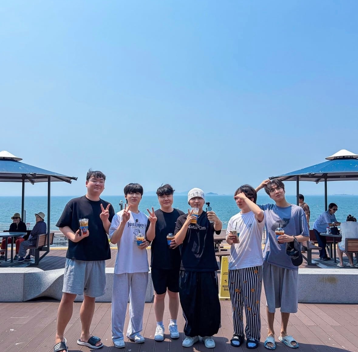 左边四个如同一套俄罗斯套娃 