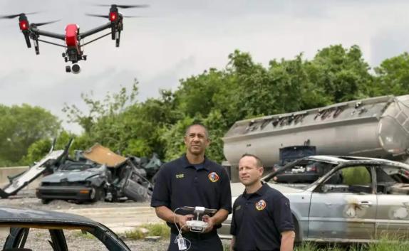 [微风]为什么美国买了那么多台大疆，还是破解不了其中奥秘？其实说白了，大疆不是靠