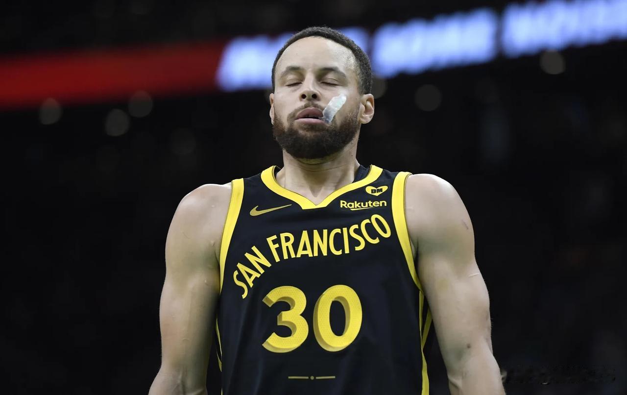 Shams：库里脚踝伤势并不严重 或周日打湖人复出
Woj：申京本赛季常规赛仍有