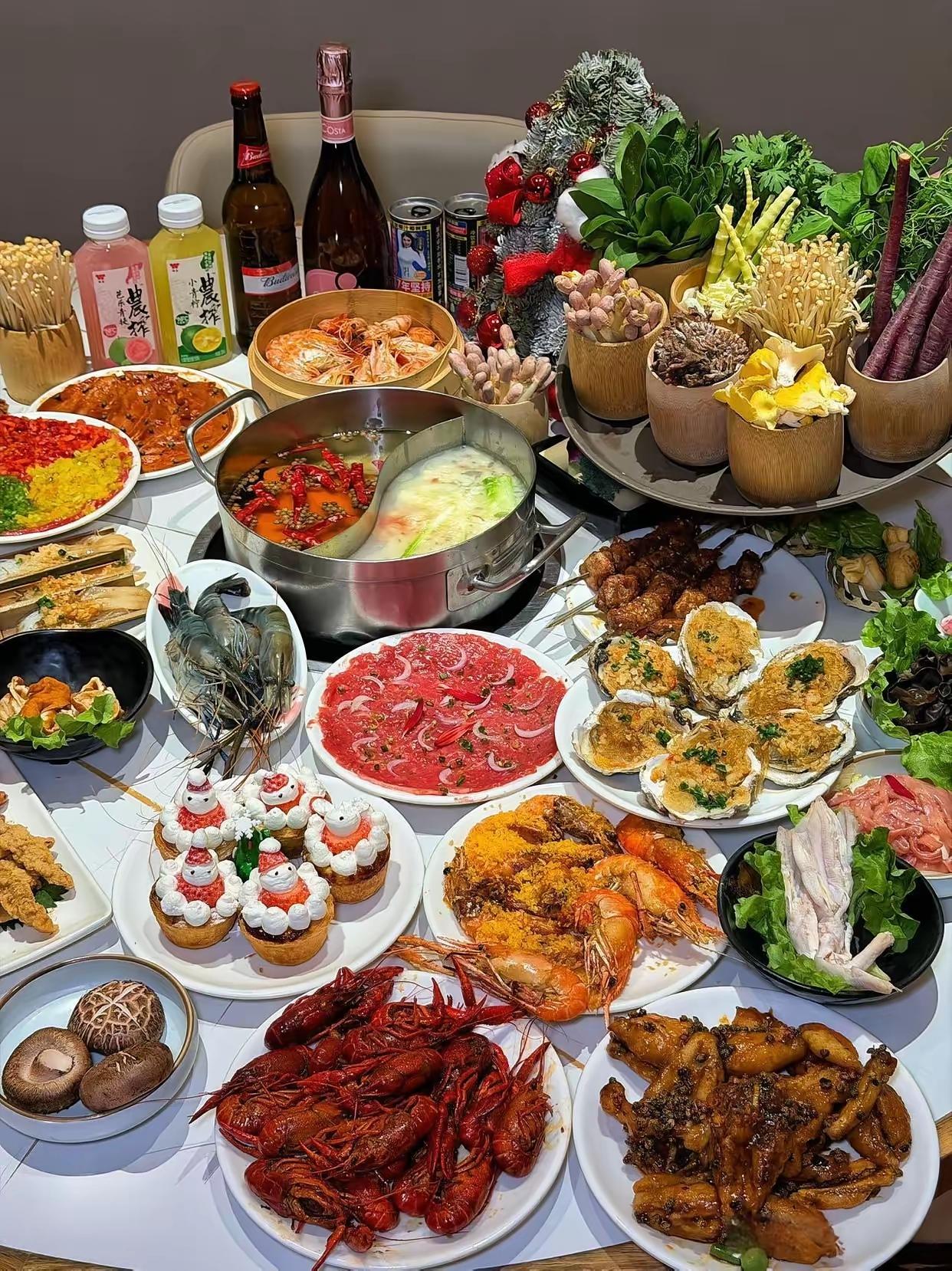 跨年夜，今天胡吃海喝。有幸刷到的网友们，新年快乐，万事如意。