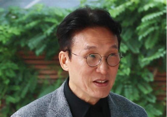 韩国宣布！
 
9月16日，韩国总理特意出来说，正跟美国商量着要搞个货币互换协议