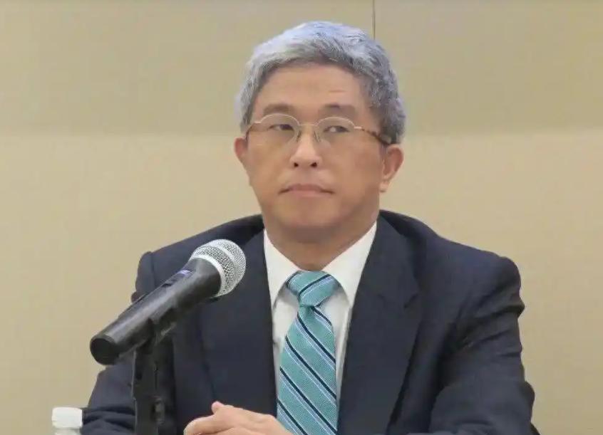 荒唐！台副防长急了，竟给抗日电影《八佰》扣上 “统战” 帽子。

4 月 30 