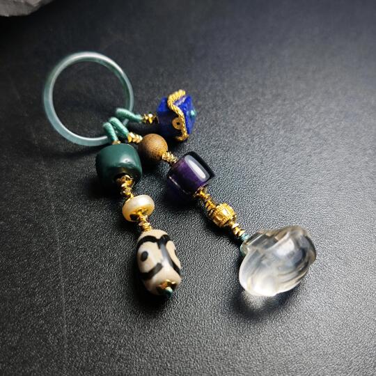 小众设计，用老珠子做钥匙扣，68元