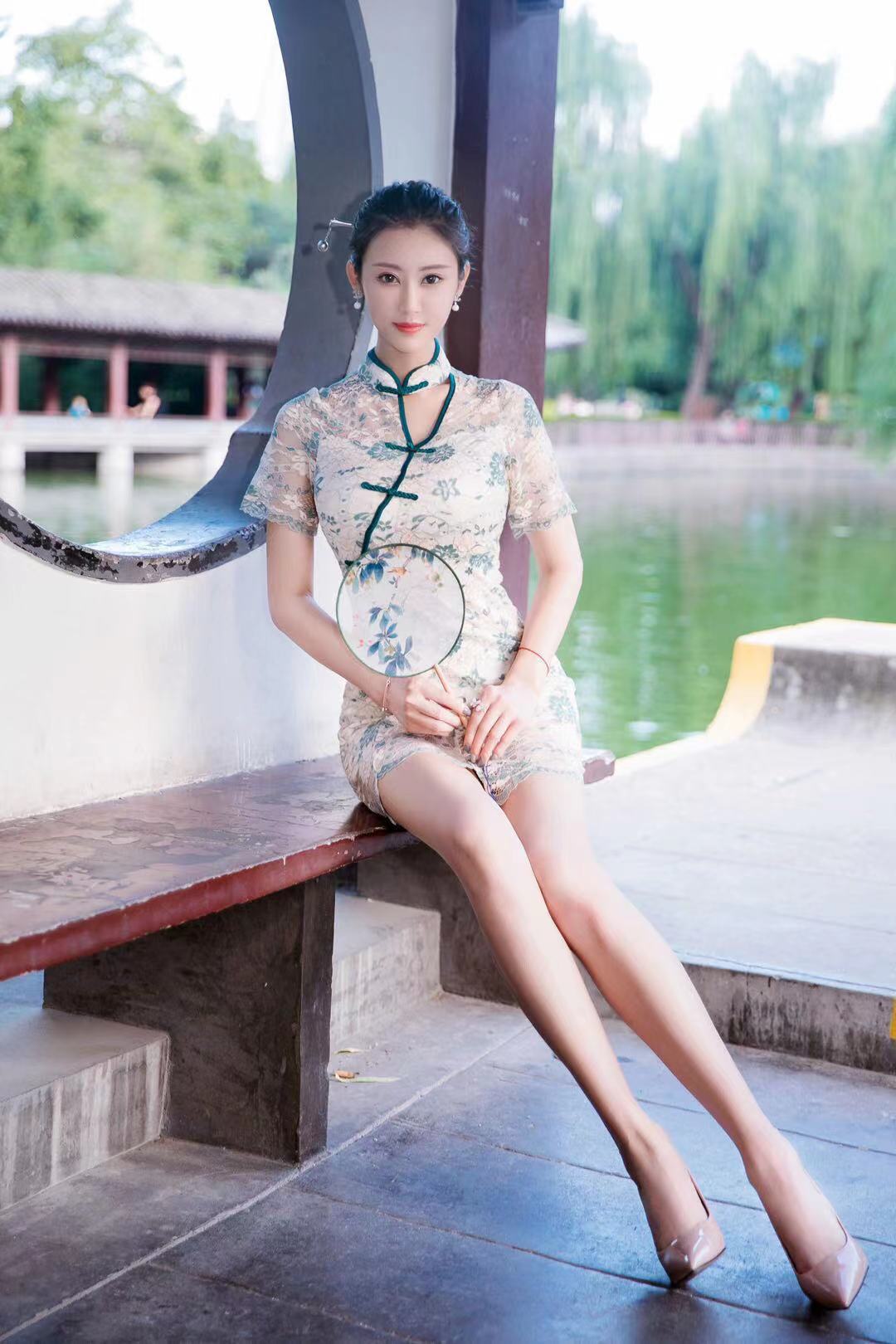 在苏州气质美女 ​​​