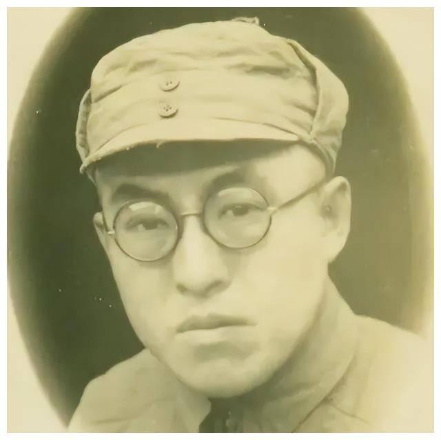 [太阳]1941年，刘厥兰奉命去炸鬼子碉堡，没想到一时着急把炸药包放错了地方，轰