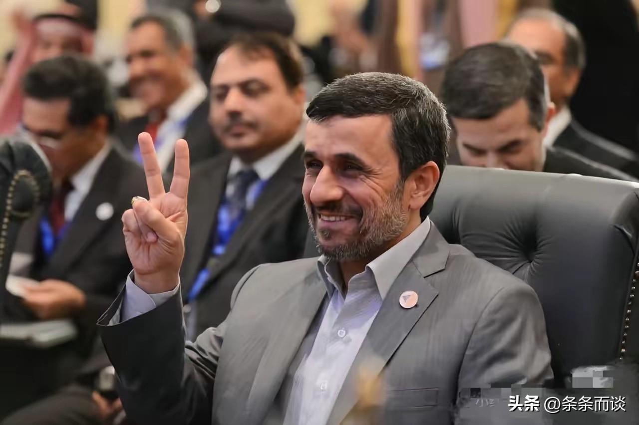 伊朗揪出两大内鬼
美以对伊朗的军事行动进入第六天，伊朗革命卫队对外公布，他们揪出