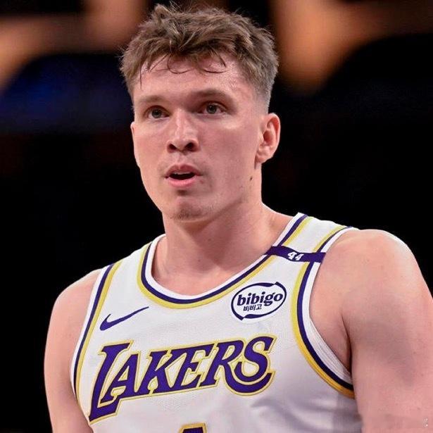 湖人队将在本赛季再次尝试交易克内克特，以获得轮换阵容的提升。 